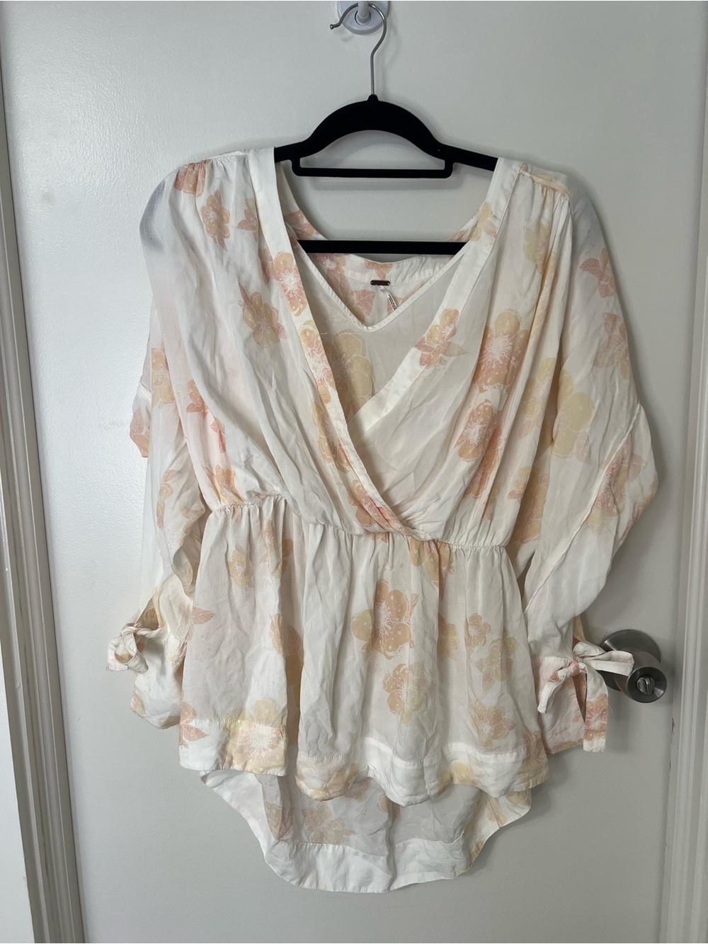 Free People Floral Wrap Blouse Lagenlook Tiered Peasant Boho Career Resort